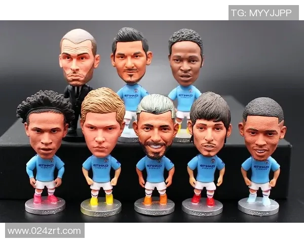 足球明星玩偶挂件创意设计欣赏与收藏指南大全